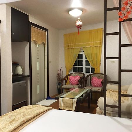 Chulu Wenxin Xiao Zhan Homestay Экстерьер фото